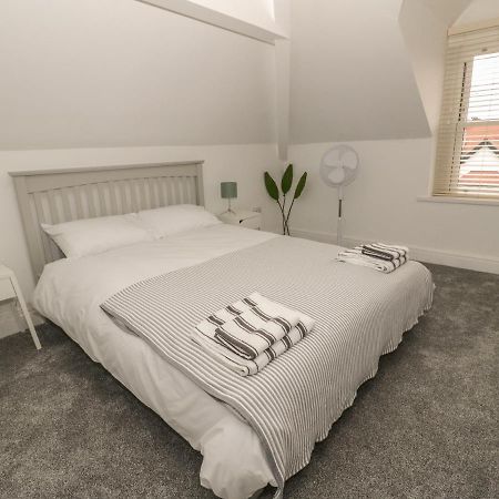 Charnwood Villa, Llandudno Buitenkant foto